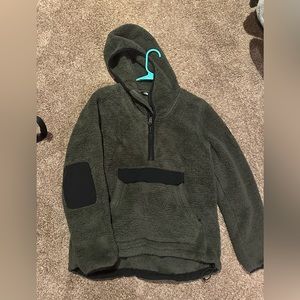 Green sherpa north face pull over